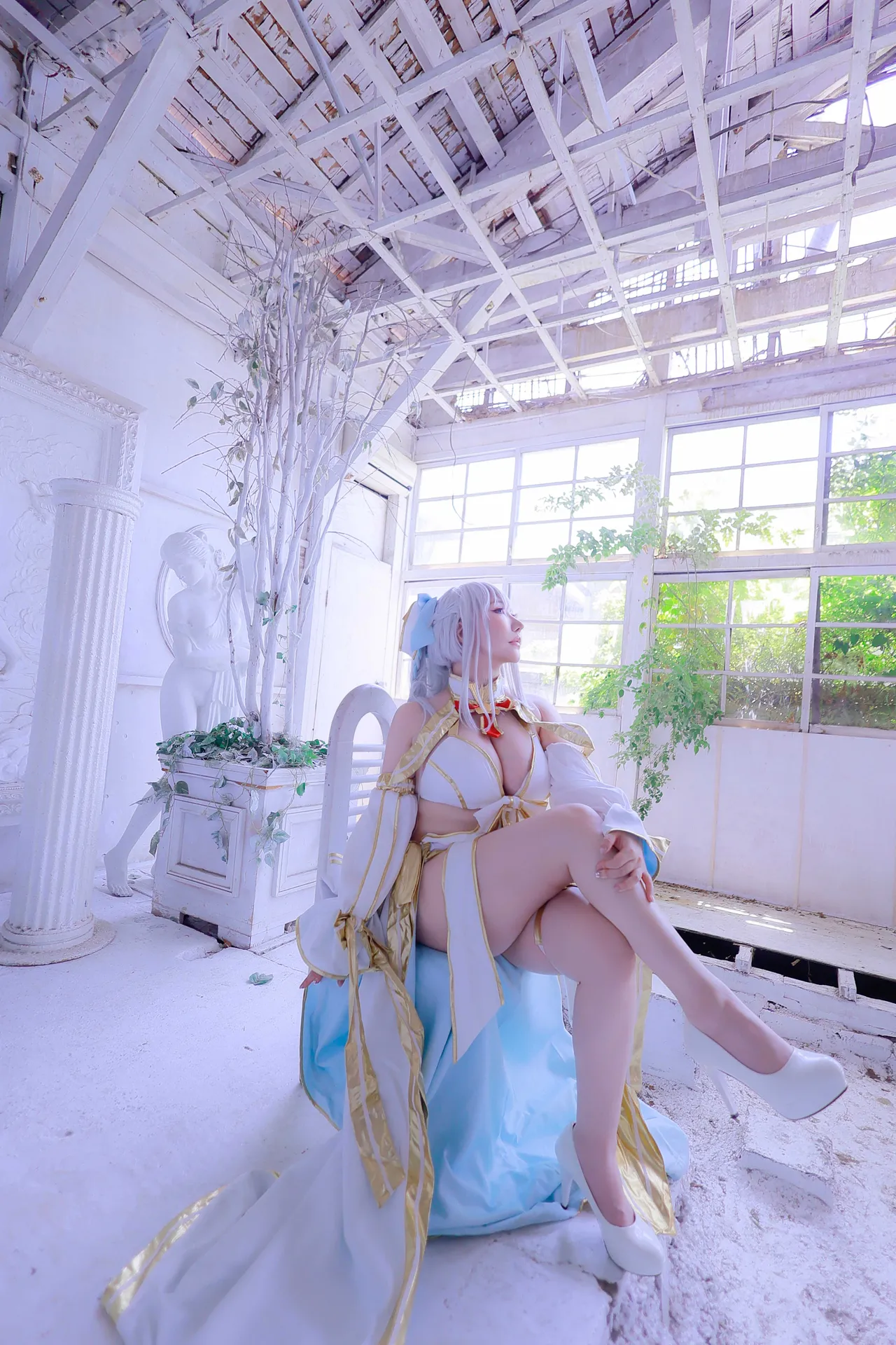 Shooting Star's (Saku) - Winter Queen-erohere300.webp